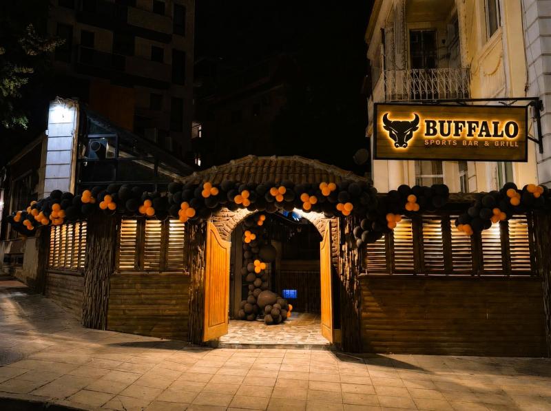 Sports Bar & Grill "BUFFALO"